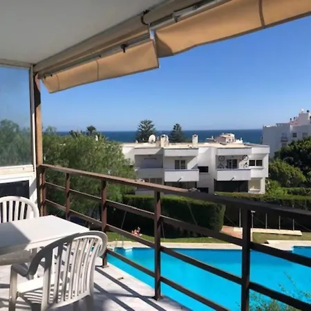 Très Bel Avec Piscine Et Tennis Entre Amis Ou En Famille Appartement Estepona