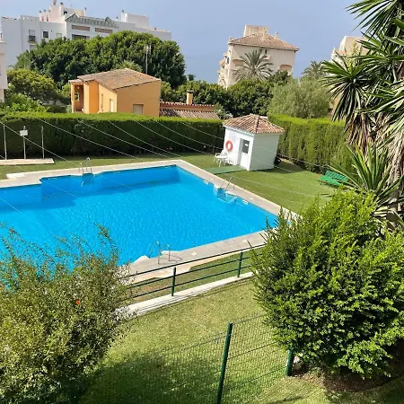 Très Bel Avec Piscine Et Tennis Entre Amis Ou En Famille *